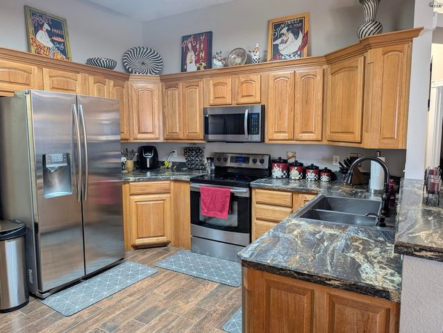 1609 JOHNSON ROAD, Iowa Park, TX 76367