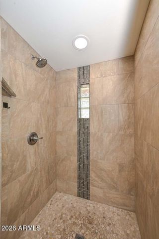 3957 W DESERT HILLS Drive, Phoenix, AZ 85029