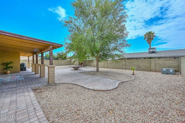 3957 W DESERT HILLS Drive, Phoenix, AZ 85029