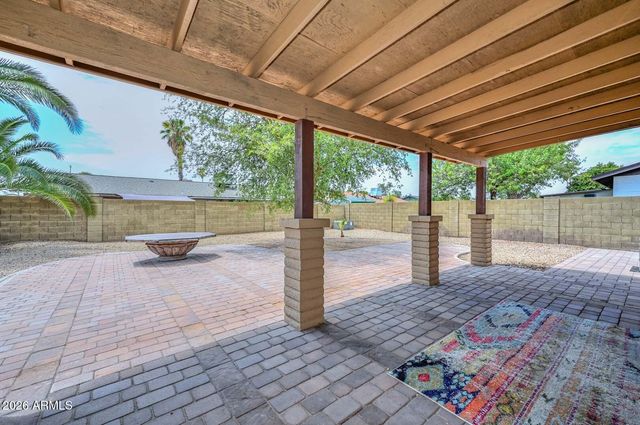 3957 W DESERT HILLS Drive, Phoenix, AZ 85029