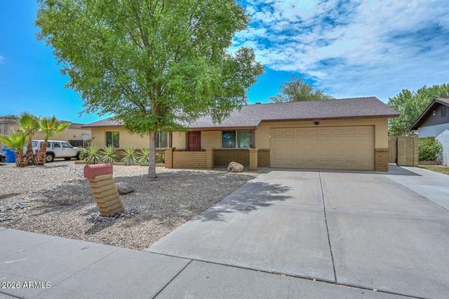 3957 W DESERT HILLS Drive, Phoenix, AZ 85029