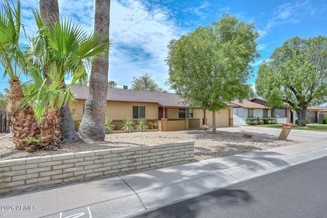 3957 W DESERT HILLS Drive, Phoenix, AZ 85029