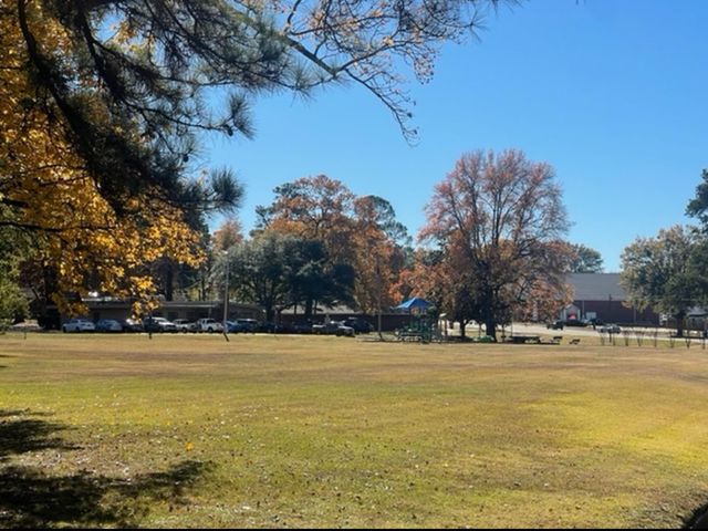 806 W 32nd Street, Texarkana, TX 75503