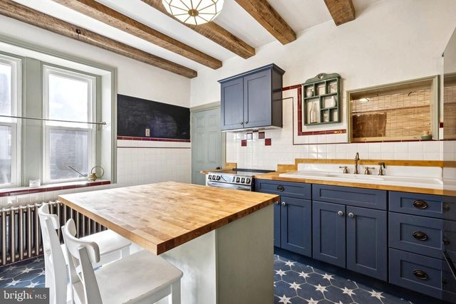 423 E HIGH ST, Philadelphia, PA 19144