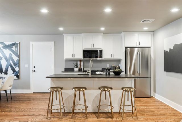 9400 Mahler Place, Oklahoma City, OK 73120