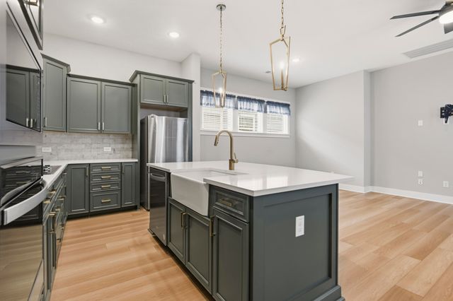 553 Sound Drive, Summerville, SC 29486