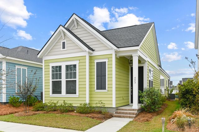 553 Sound Drive, Summerville, SC 29486
