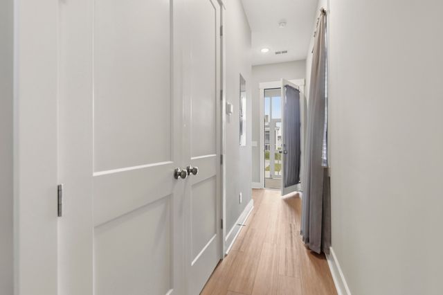 553 Sound Drive, Summerville, SC 29486