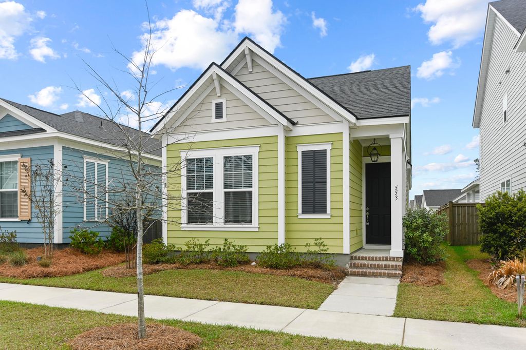 553 Sound Drive, Summerville, SC 29486