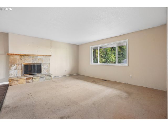 13000 Se 257TH Ave, Damascus, OR 97089