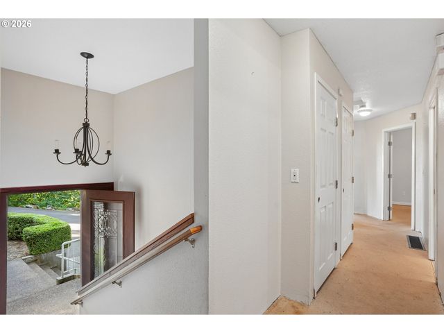 13000 Se 257TH Ave, Damascus, OR 97089