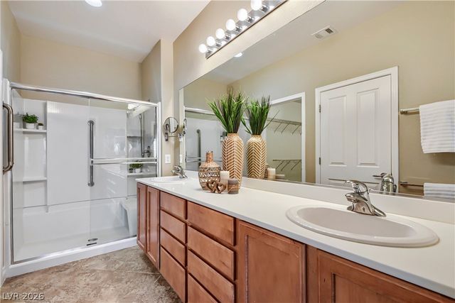 2371 Mourning Warbler Avenue, North Las Vegas, NV 89084