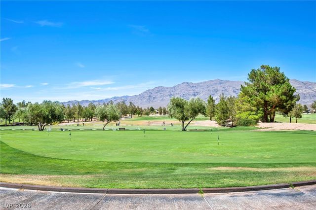 2371 Mourning Warbler Avenue, North Las Vegas, NV 89084