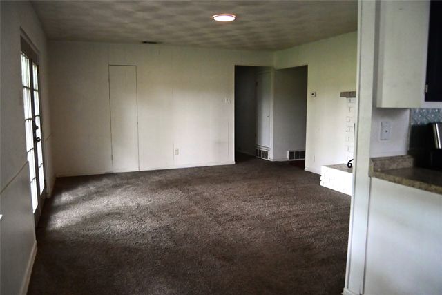 2216 Motley Drive, Mesquite, TX 75150