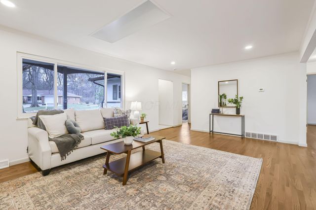 3311 Longstreth Park Place, Columbus, OH 43230