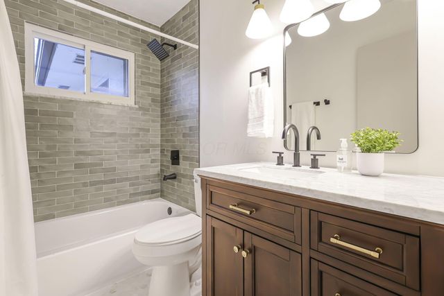 3311 Longstreth Park Place, Columbus, OH 43230