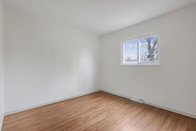 3311 Longstreth Park Place, Columbus, OH 43230