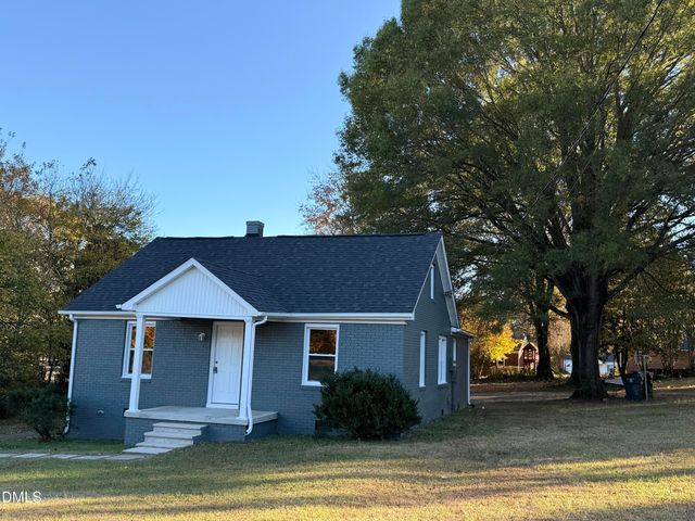 2222 Sunset Hills Drive, Burlington, NC 27215