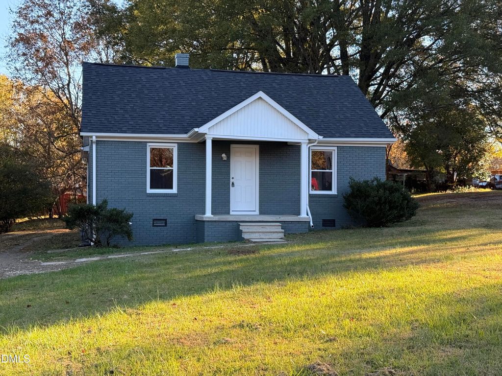 2222 Sunset Hills Drive, Burlington, NC 27215