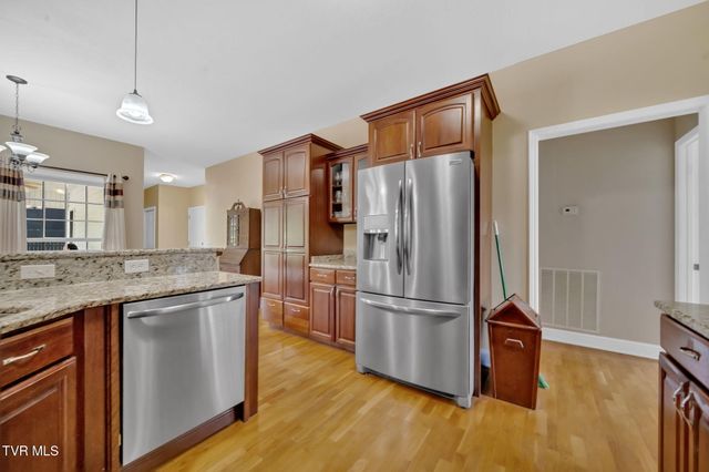 352 Dean Archer Road, Jonesborough, TN 37659