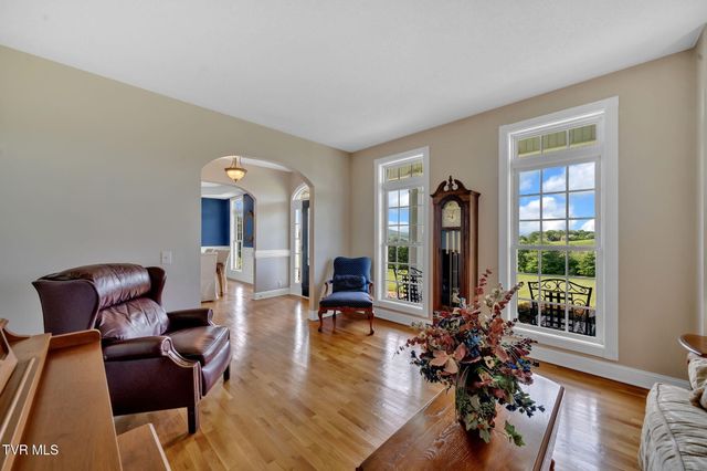 352 Dean Archer Road, Jonesborough, TN 37659