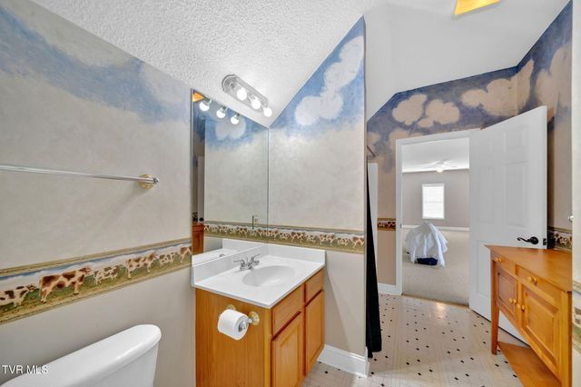 352 Dean Archer Road, Jonesborough, TN 37659