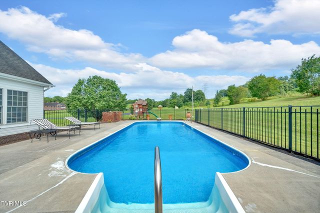 352 Dean Archer Road, Jonesborough, TN 37659