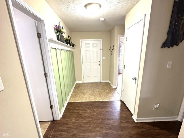 1415 Linden Way, Indianapolis, IN 46234