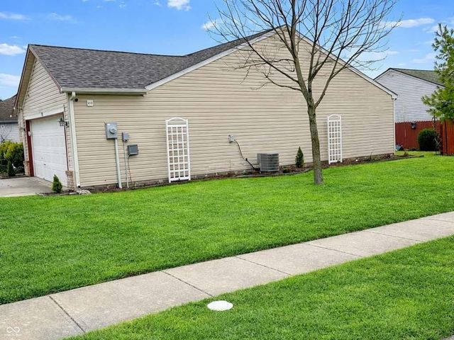 1415 Linden Way, Indianapolis, IN 46234