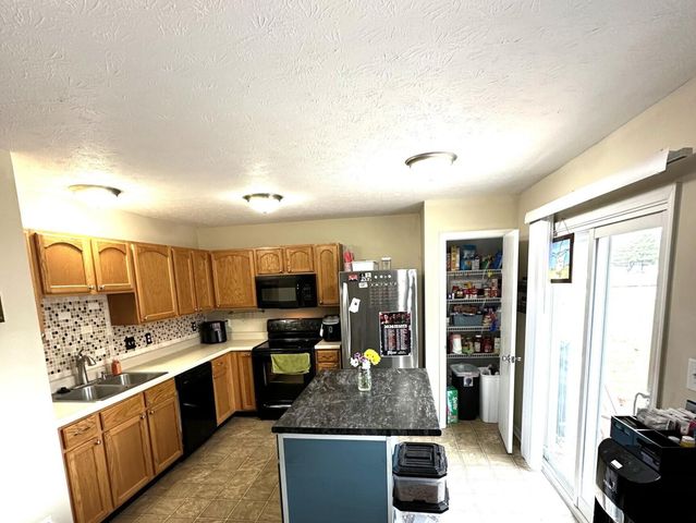 1415 Linden Way, Indianapolis, IN 46234