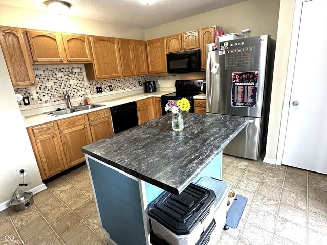 1415 Linden Way, Indianapolis, IN 46234