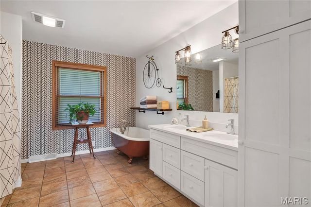 159 Strack Farm Lane, Troy, MO 63379