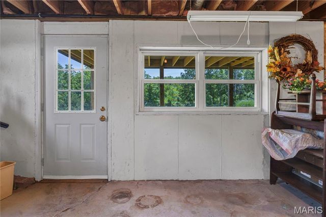 159 Strack Farm Lane, Troy, MO 63379