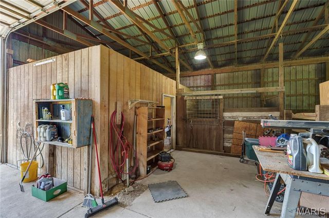 159 Strack Farm Lane, Troy, MO 63379