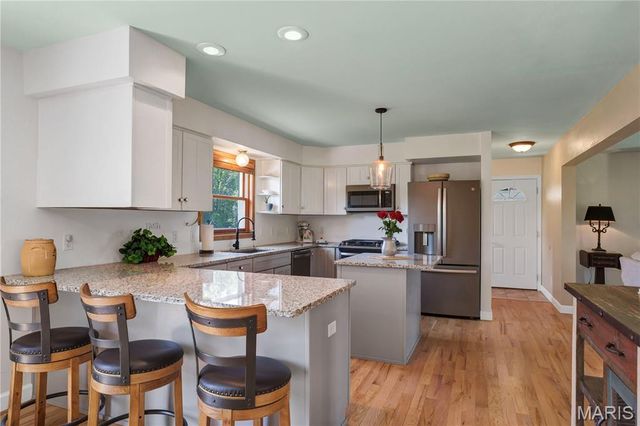 159 Strack Farm Lane, Troy, MO 63379