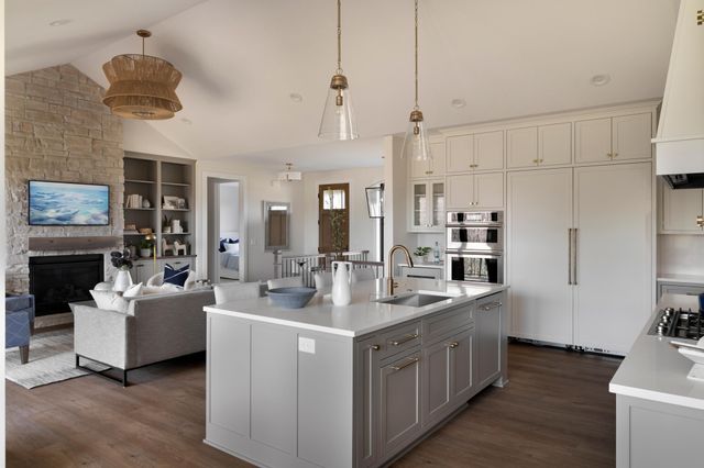 745 Mount Curve Court, Hudson, WI 54016