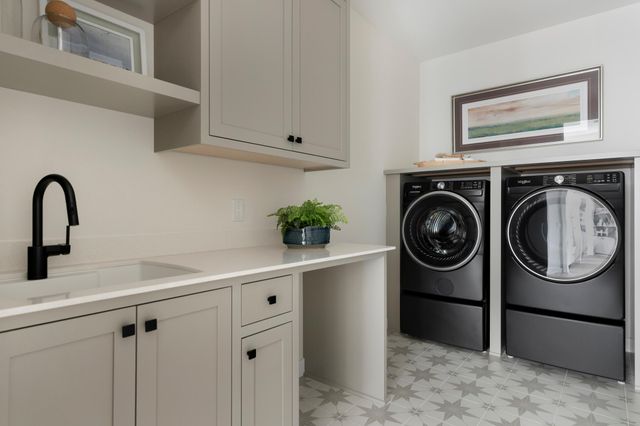 745 Mount Curve Court, Hudson, WI 54016