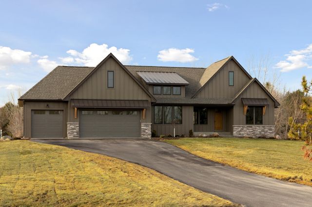745 Mount Curve Court, Hudson, WI 54016