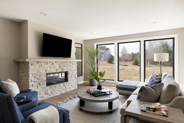 745 Mount Curve Court, Hudson, WI 54016