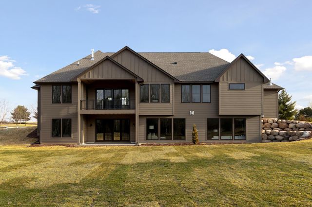 745 Mount Curve Court, Hudson, WI 54016