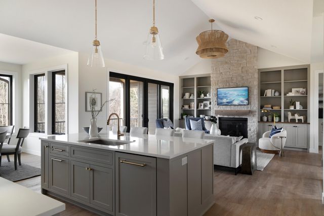 745 Mount Curve Court, Hudson, WI 54016