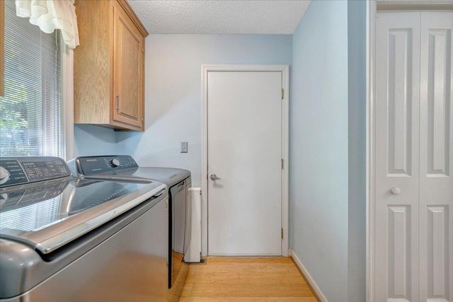 123 Tradewind TER, Huddleston, VA 24104