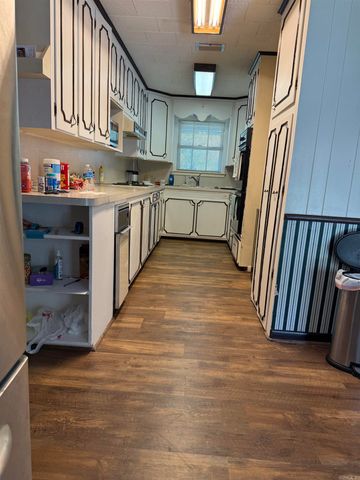 721 W College Street, Nashville, AR 71852