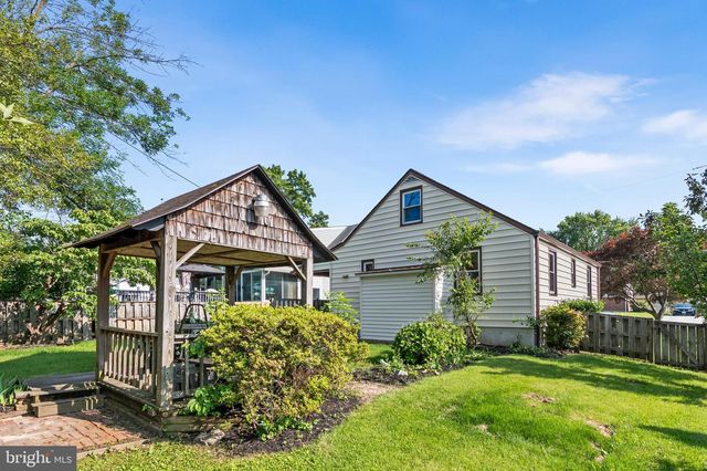 2404 EDGEWOOD AVE, Baltimore, MD 21234
