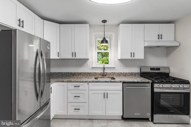 2404 EDGEWOOD AVE, Baltimore, MD 21234