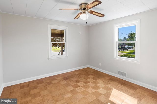 2404 EDGEWOOD AVE, Baltimore, MD 21234