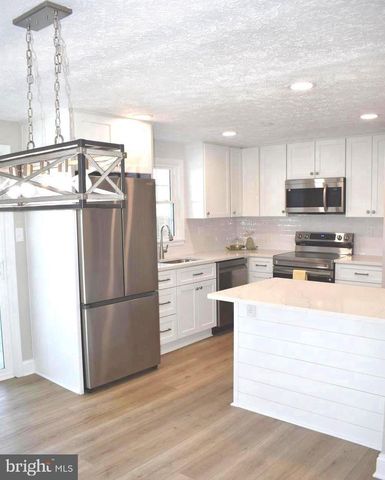 1636 SECRETARIAT DR, Annapolis, MD 21409