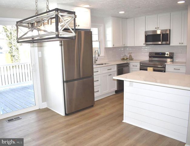 1636 SECRETARIAT DR, Annapolis, MD 21409