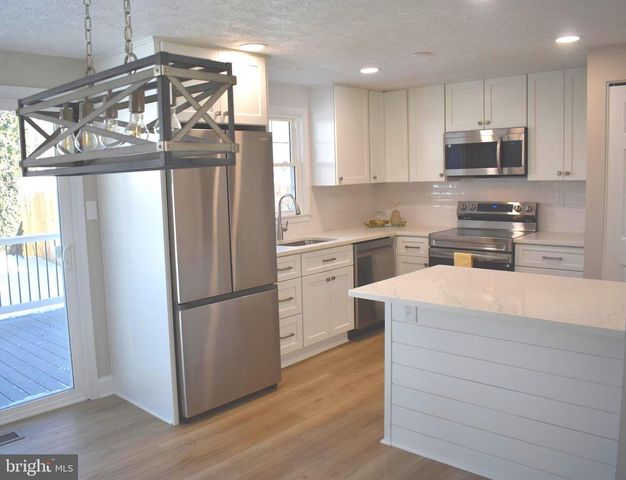 1636 SECRETARIAT DR, Annapolis, MD 21409