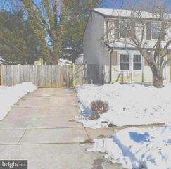 1636 SECRETARIAT DR, Annapolis, MD 21409